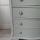 Commode vintage vert de gris, 4 tiroirs, plateau bois