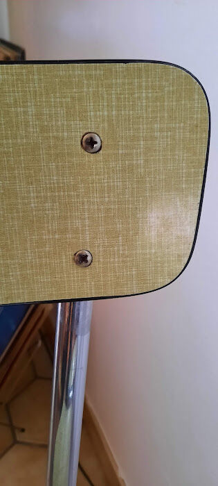 Set of formica chairs