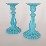Paire de flambeaux en opaline bleue