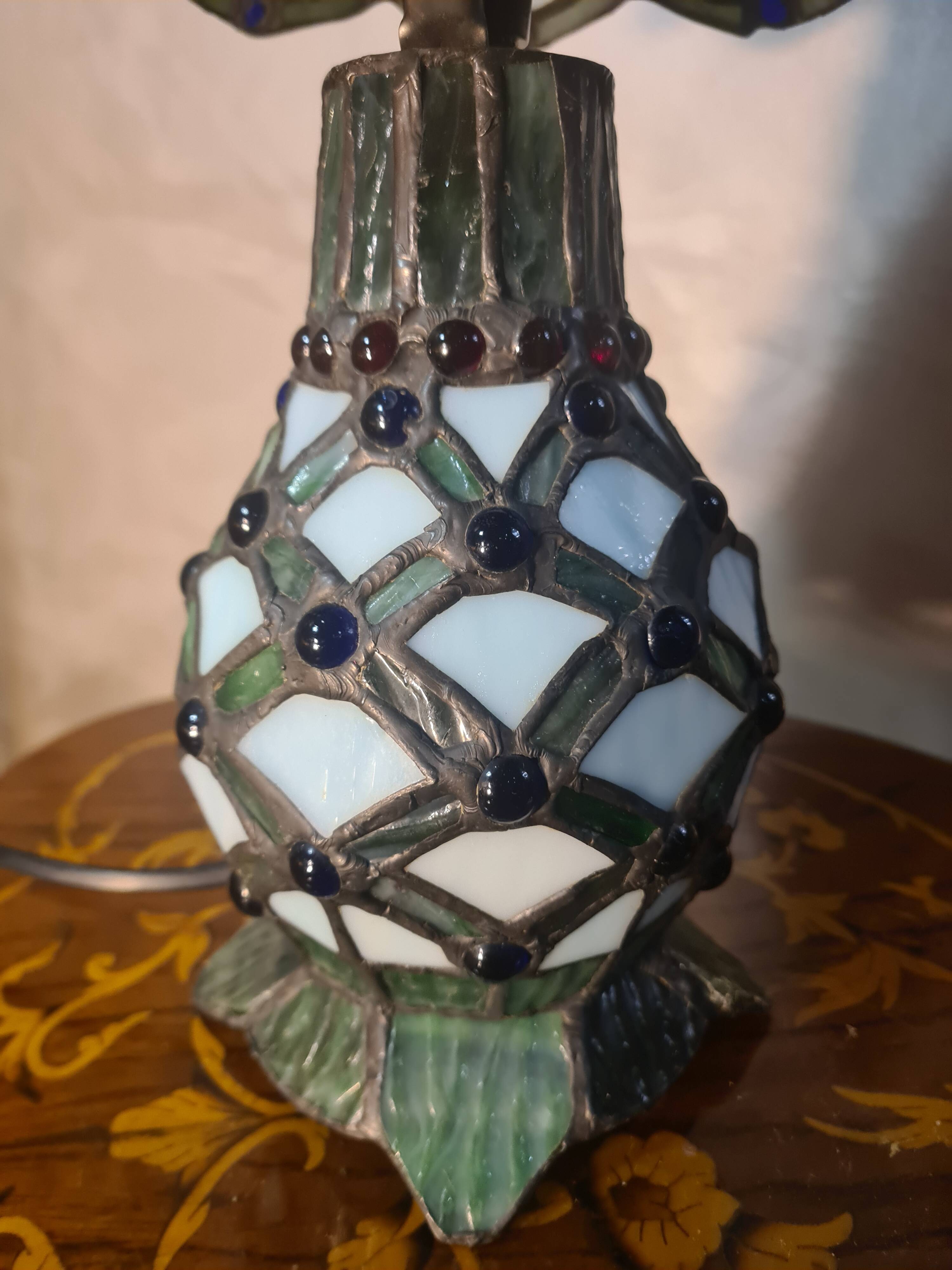 lamp with 2 lights, stained glass, handmade lead solder, Tiffany style