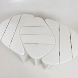 Trois tables basses de jardin par Huguonnet