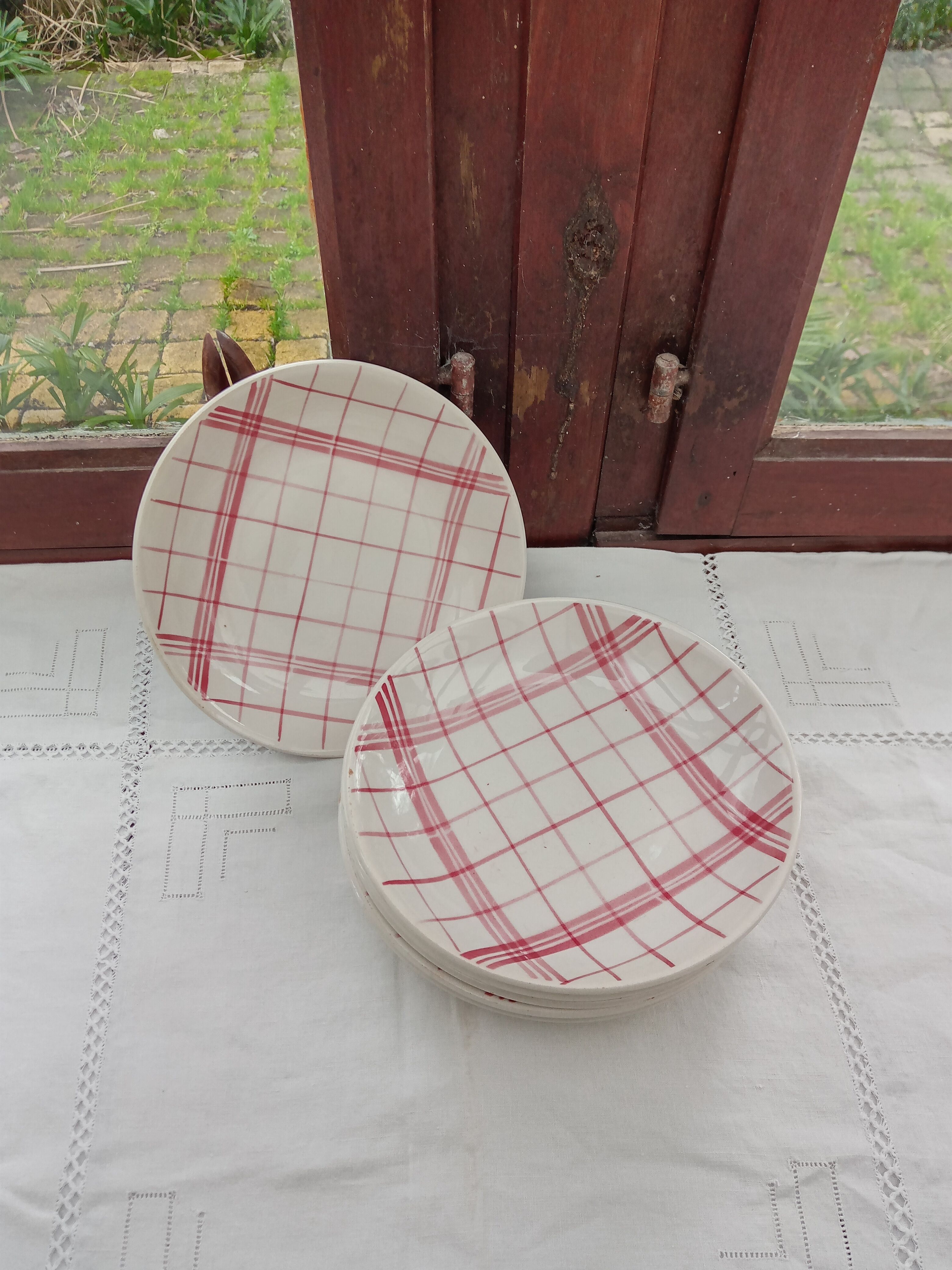 7 hollow plates Moulin des loups