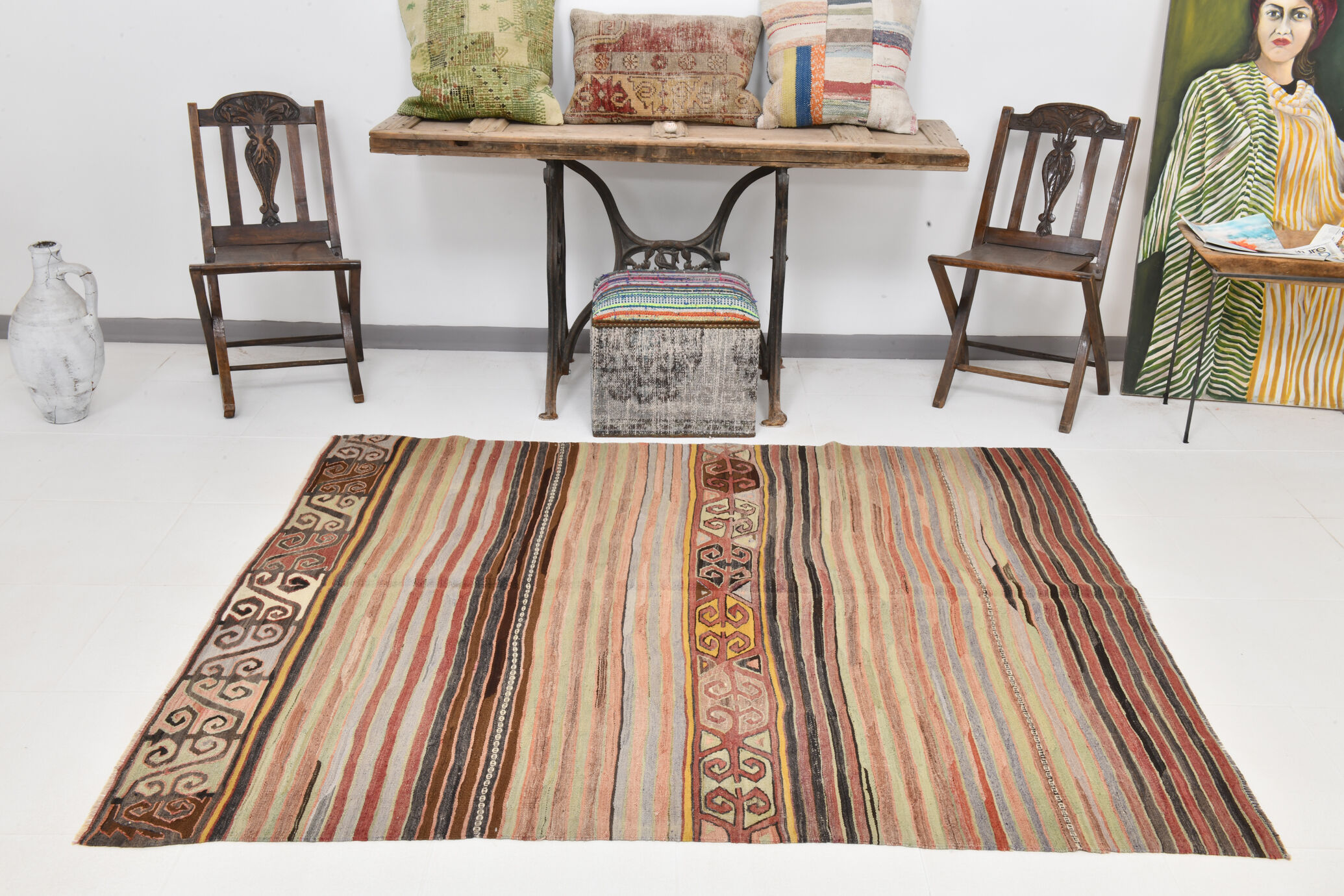 Wool on cotton kilim rug 202x166cm