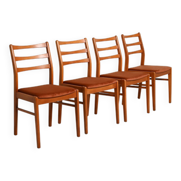 Set of 4 scandinavian teak dining chairs