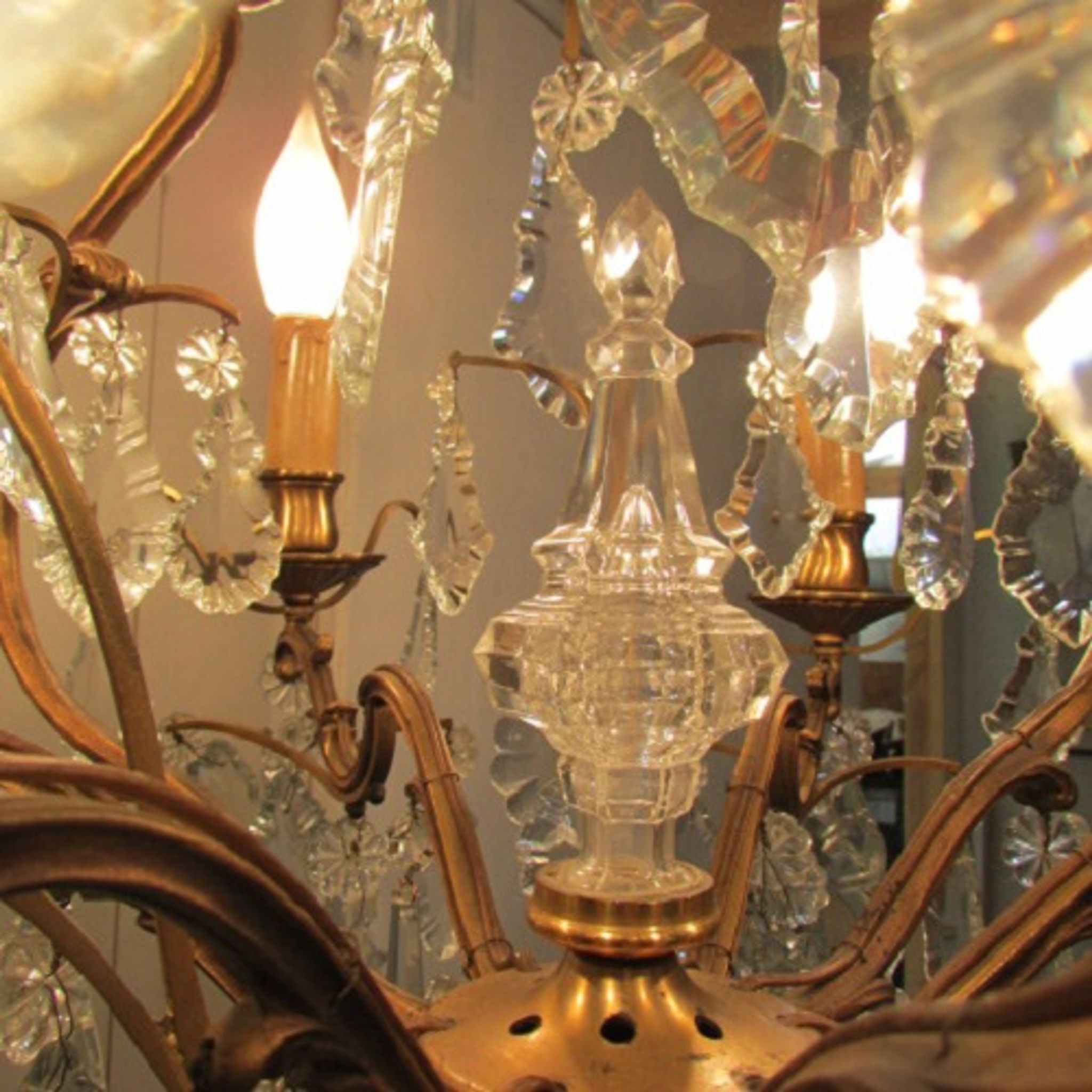 Bronze chandelier with tassels Louis XV, Louis XVI