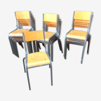 Lot de 15 chaises d'école mullca 510 vintage