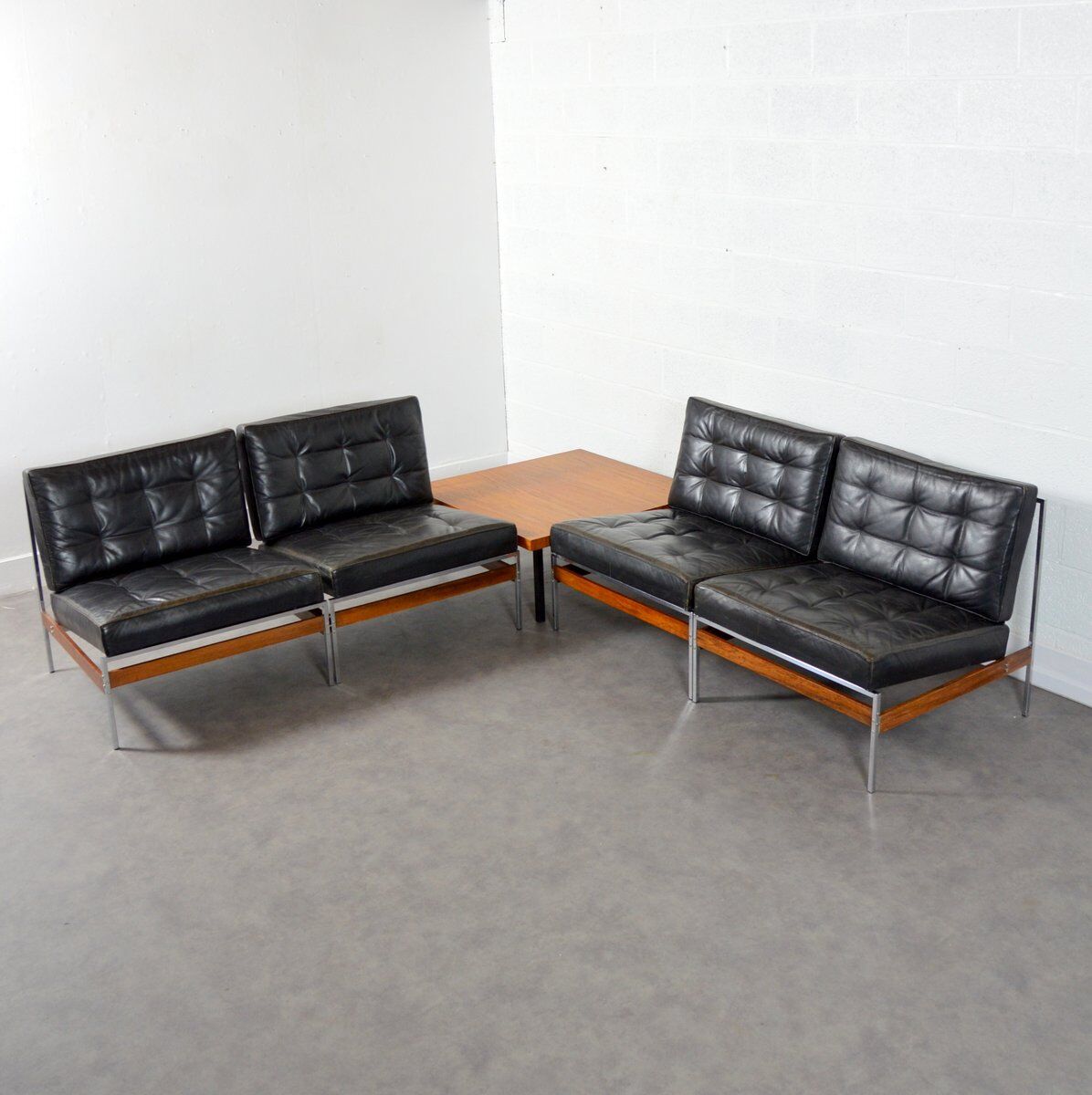 Suite of 4 low chairs or sofa 1950 vintage