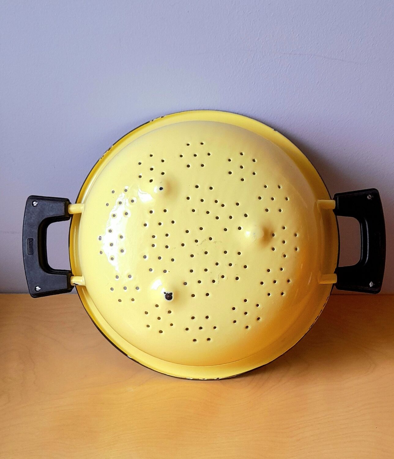 Enamelled strainer 60s