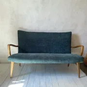 Banquette vintage scandinave rénovée 