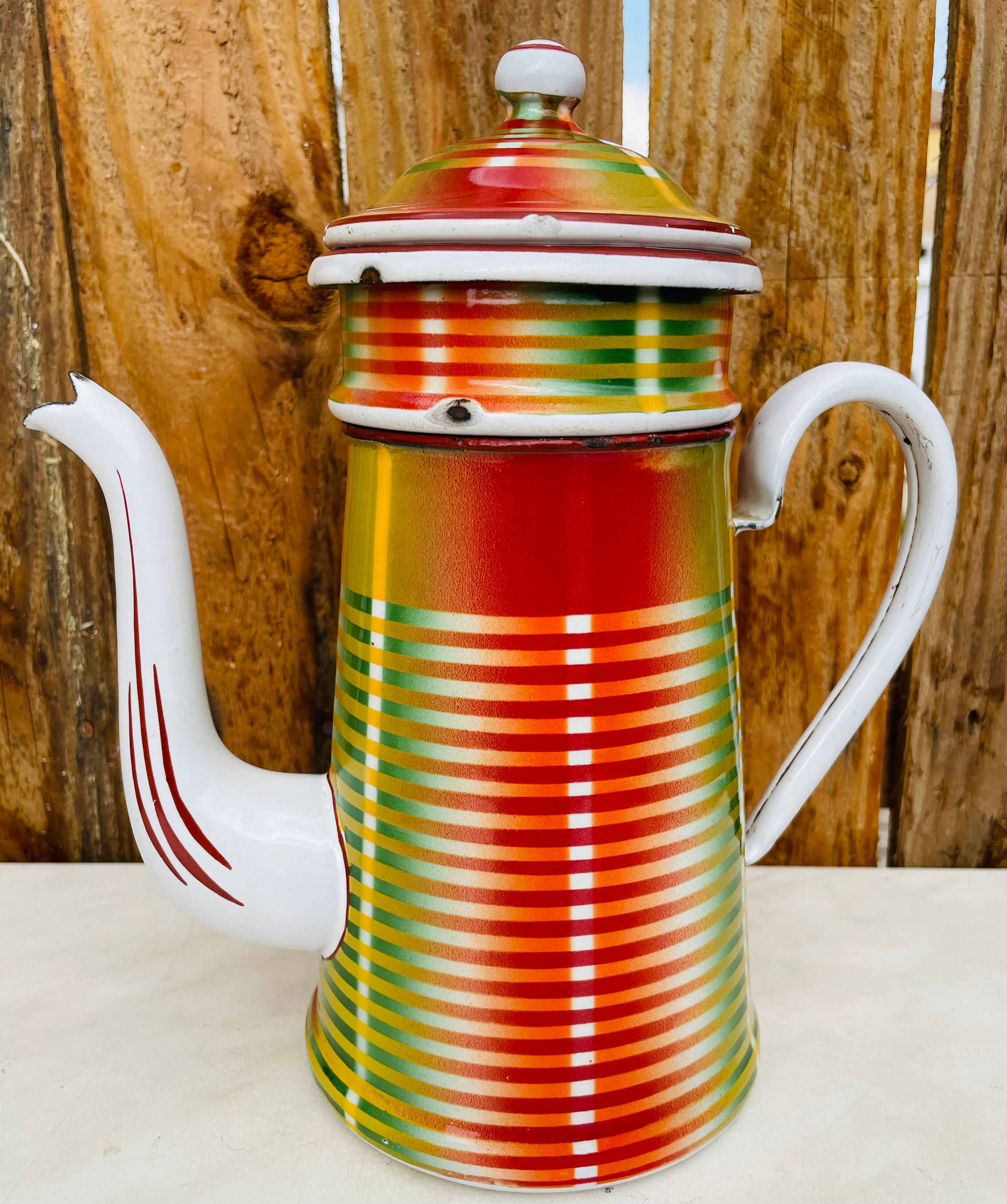 Cafetière émaillée