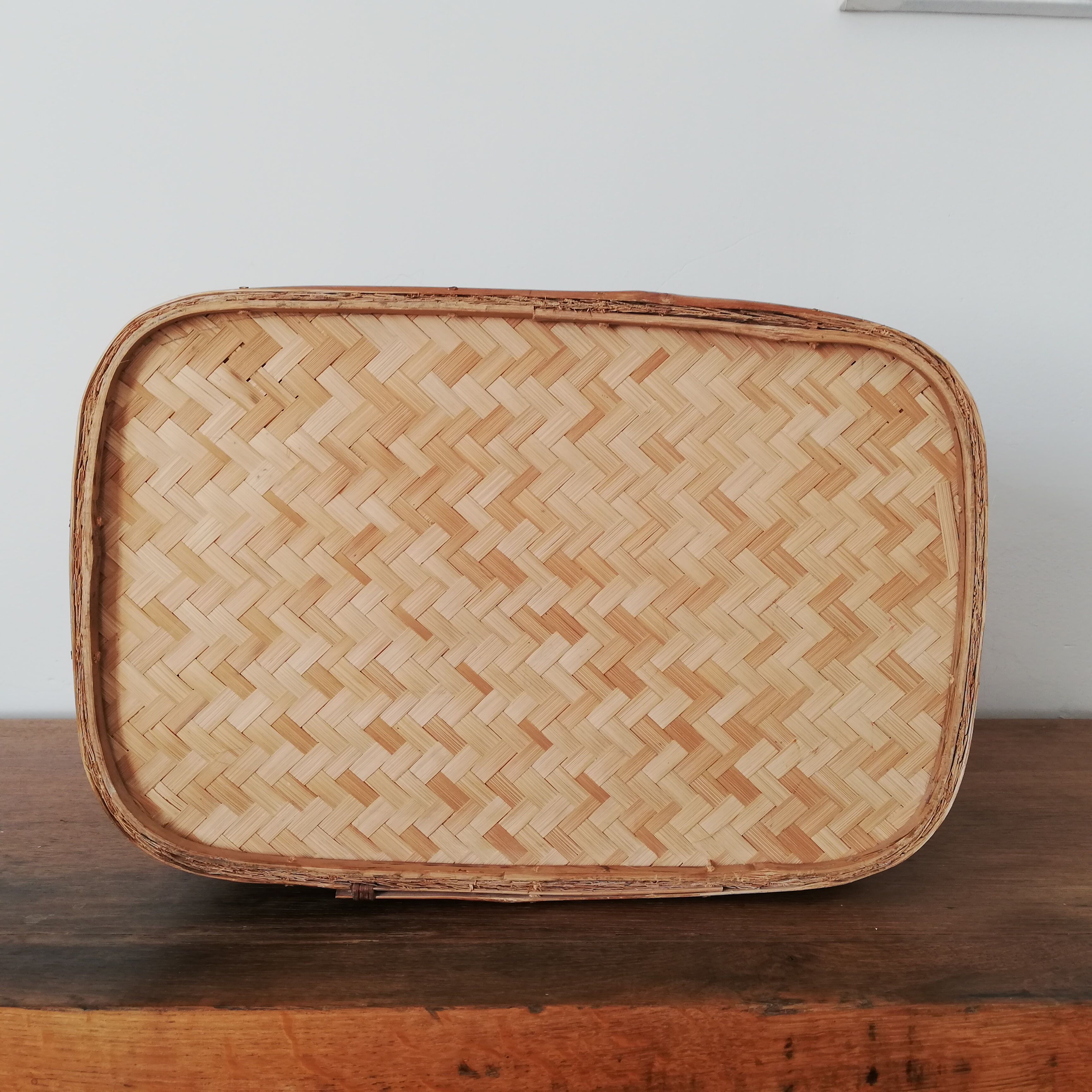 Braided wicker basket