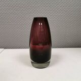 Timeless, mouth-blown glass vase, number 1365 by Tamara Aladin for Riihimäen Lasi Oy Finland 1960s