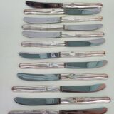 Set of knives