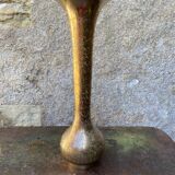 Vase en laiton gravé vintage