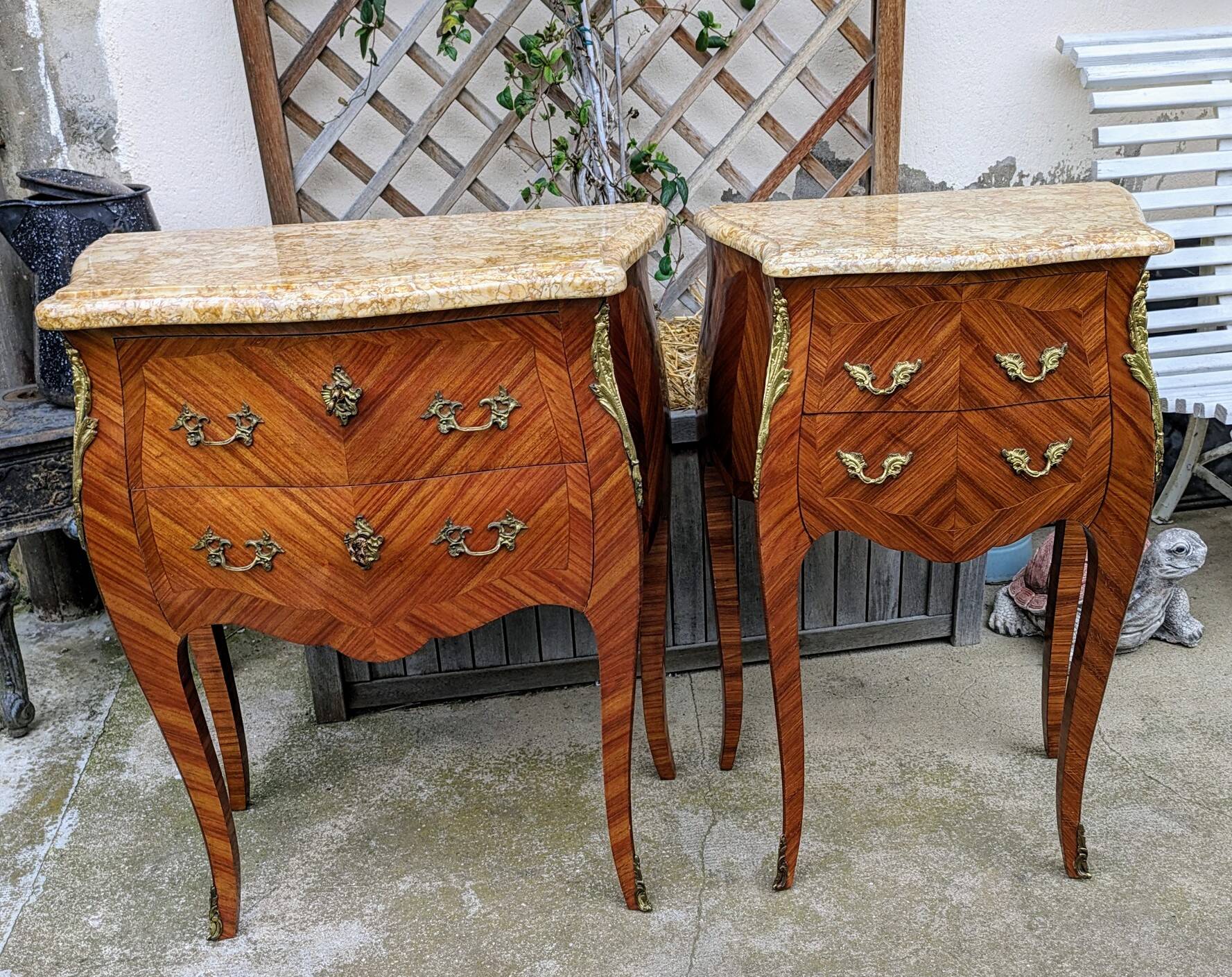 Curved chest of drawers with 2 drawers in rosewood, marble and bronze marquetry, Louis XV style