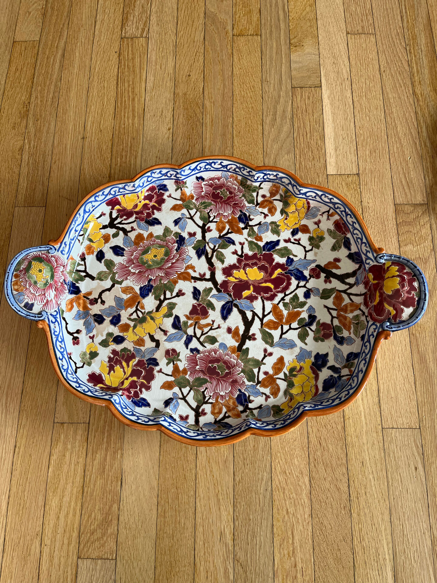 Hand-painted Gien plate
