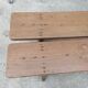 Paire de bancs de ferme