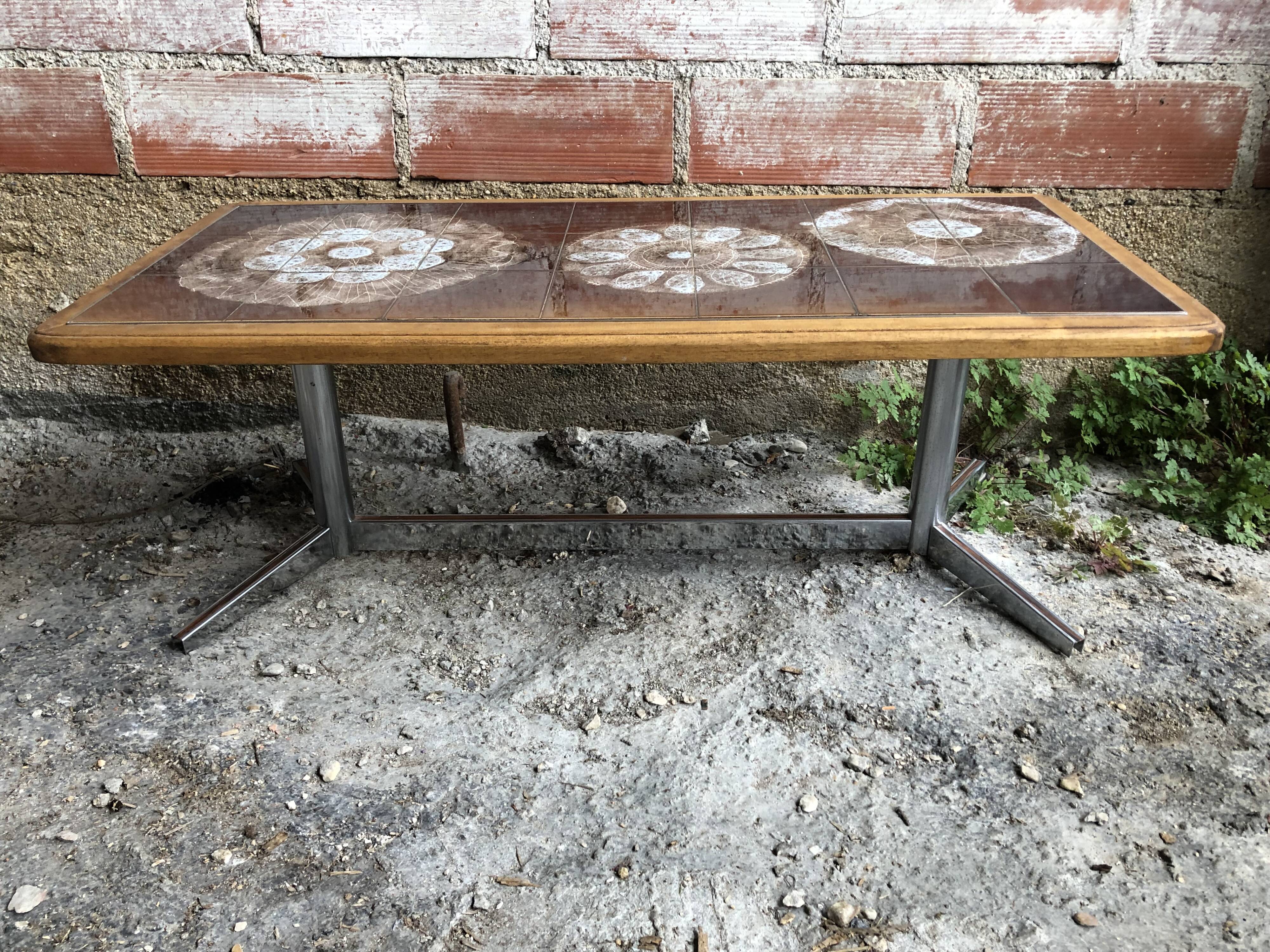 Coffee table with chrome legs and ceramic & wood top, vintage 70s
