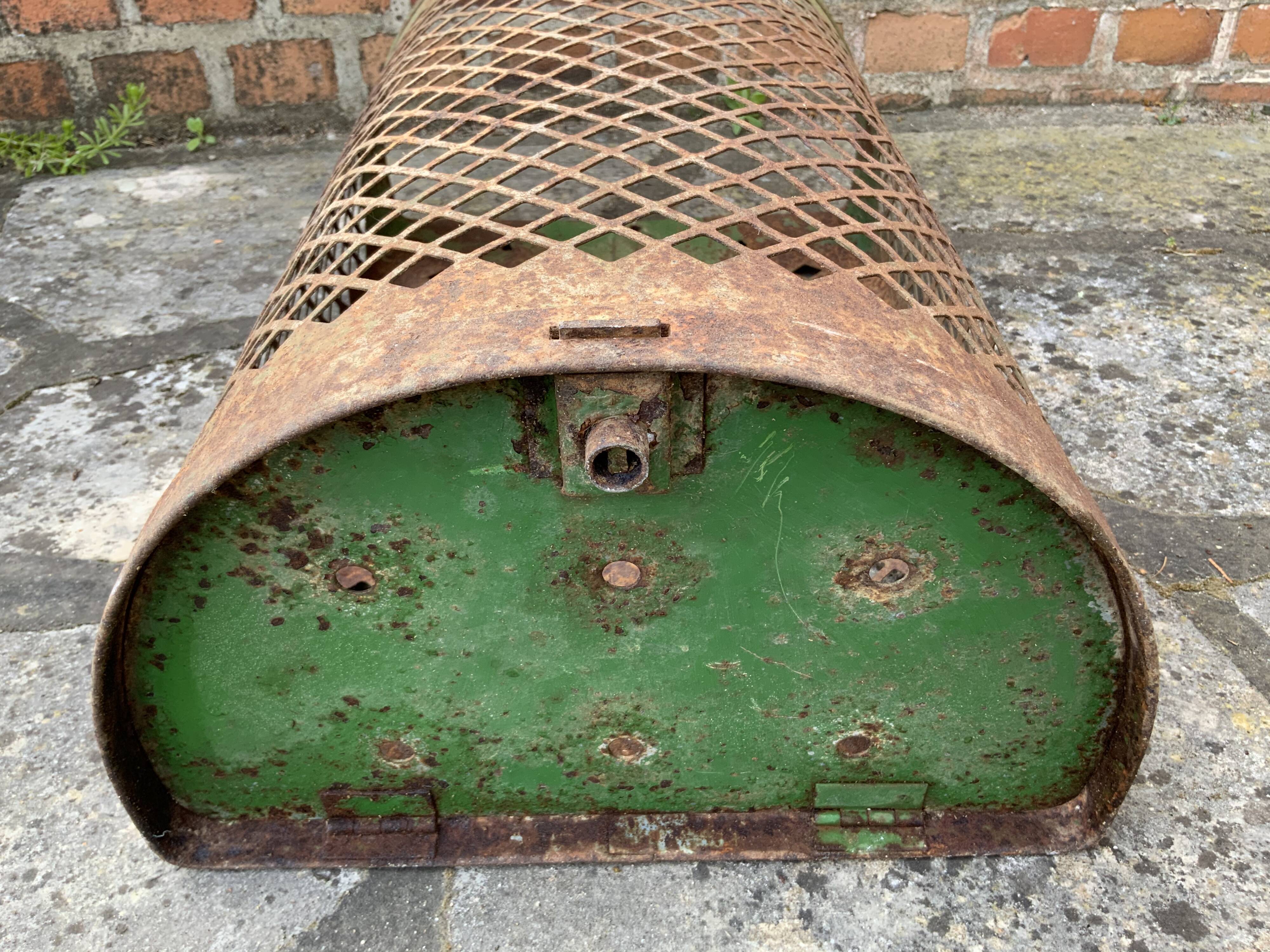 60s public garden bin