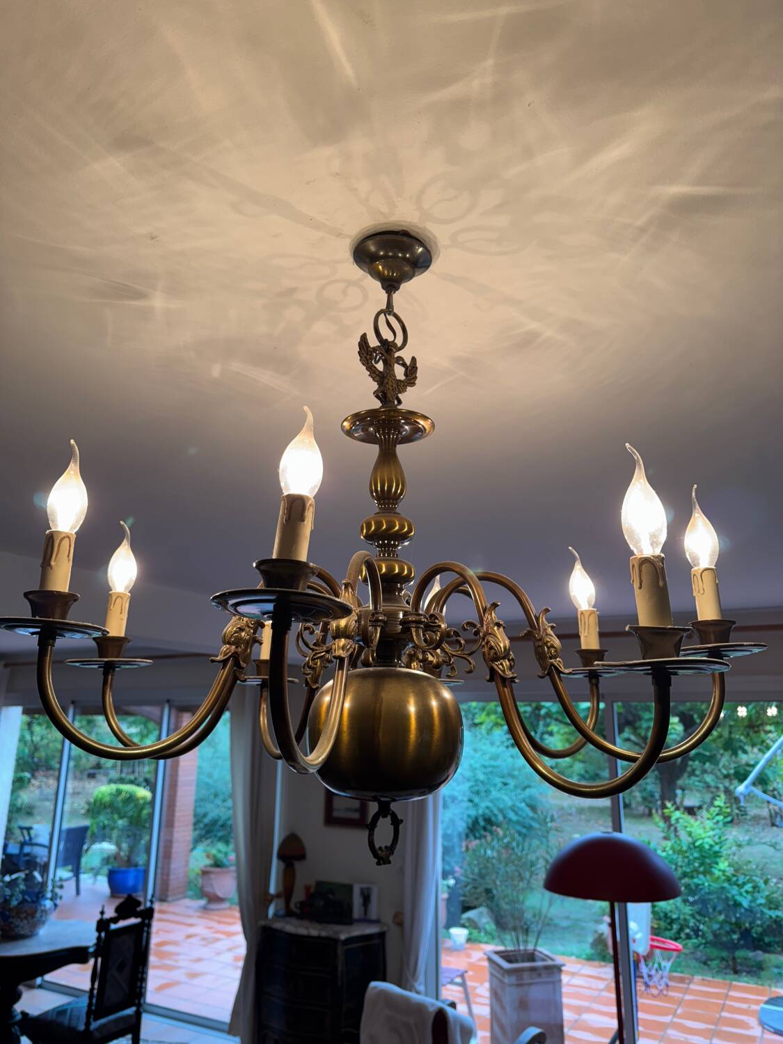 Antique brass 8-light chandelier in Dutch Baroque style