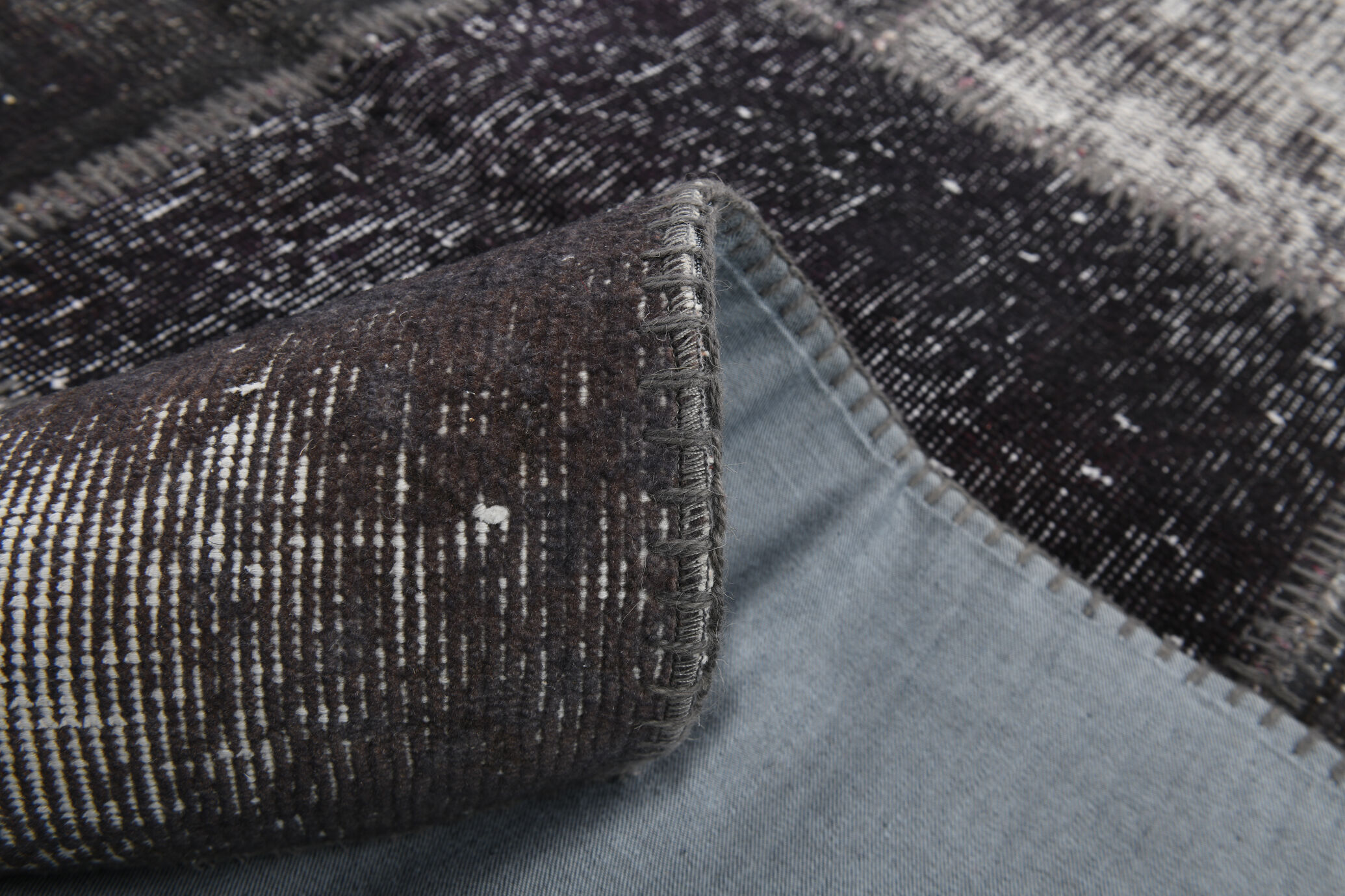 7x10 distressed black & gray vintage rug, 299x203cm