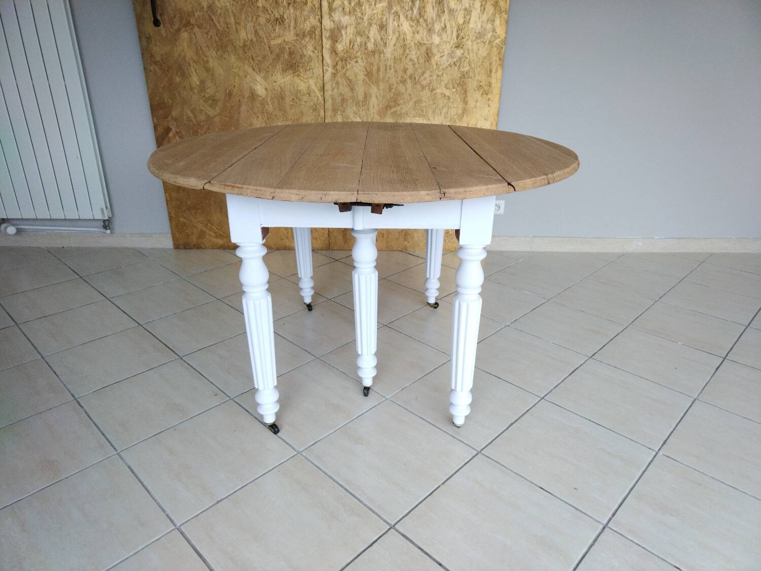 Renovated oak folding table