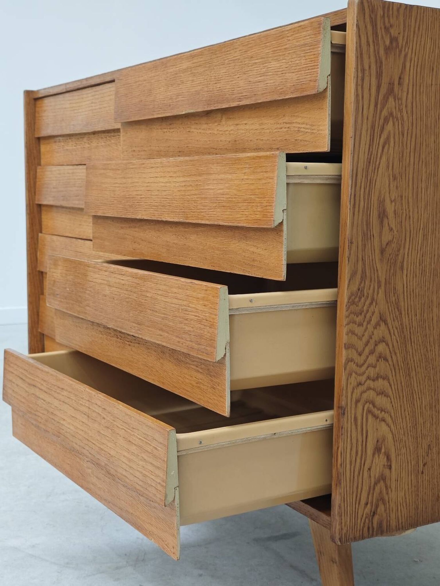 U-453 dub chest of drawers by Jiri Jiroutek for Interier Praha 1960