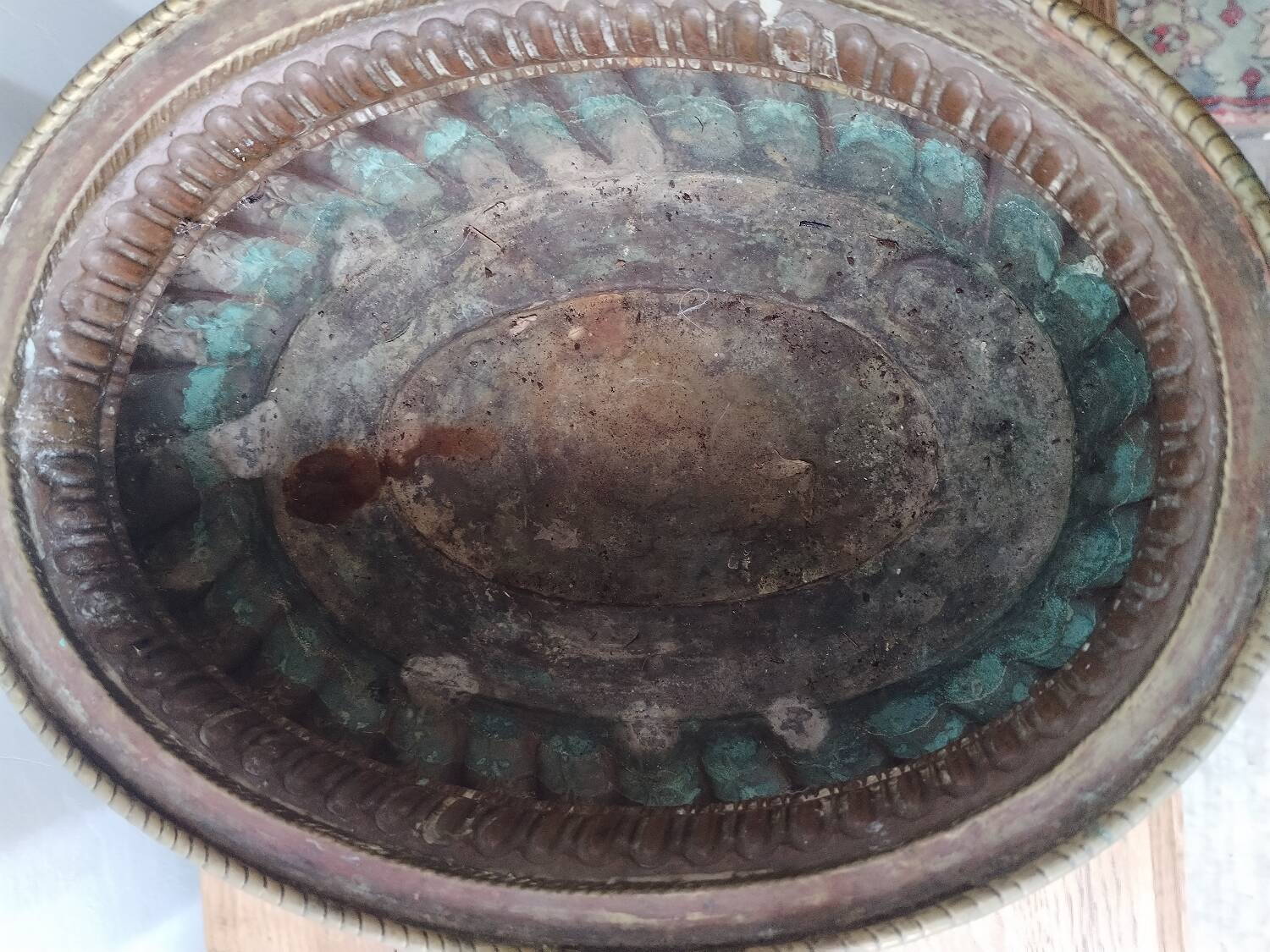 Cooler or brass pot N3