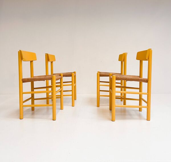 Ensemble de 4 chaises modèle J39 par Borge Mogensen pour FDB Mobler, années 1970.