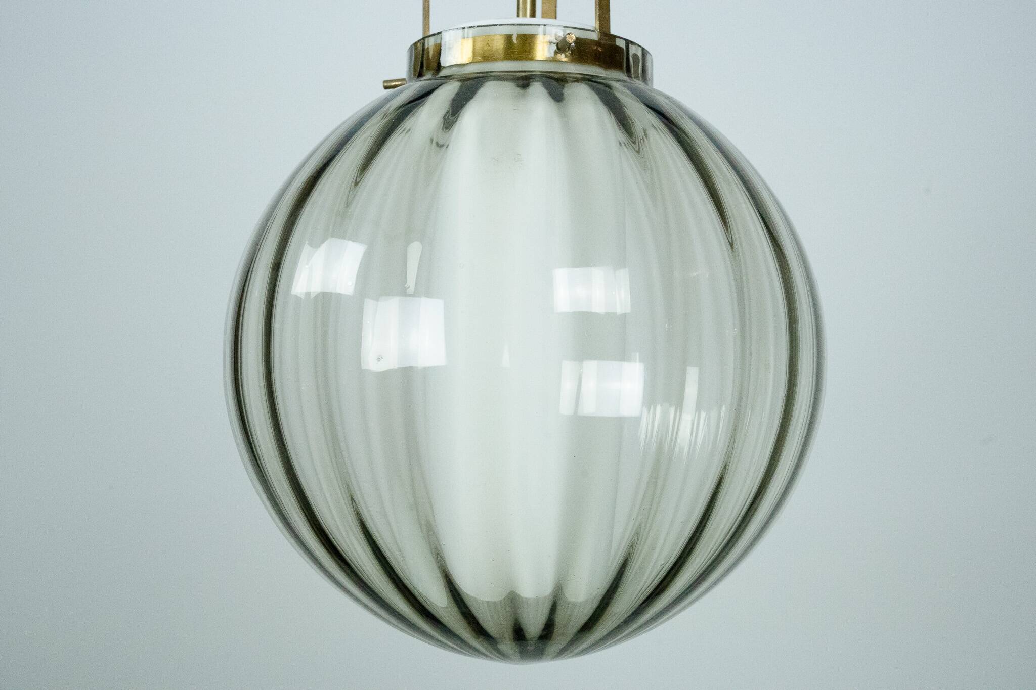 Mid-Century Murano Smoked Glass Chandelier with Opaline Diffuser, Italy '50
