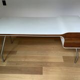“i-con” desk michiel van der kley