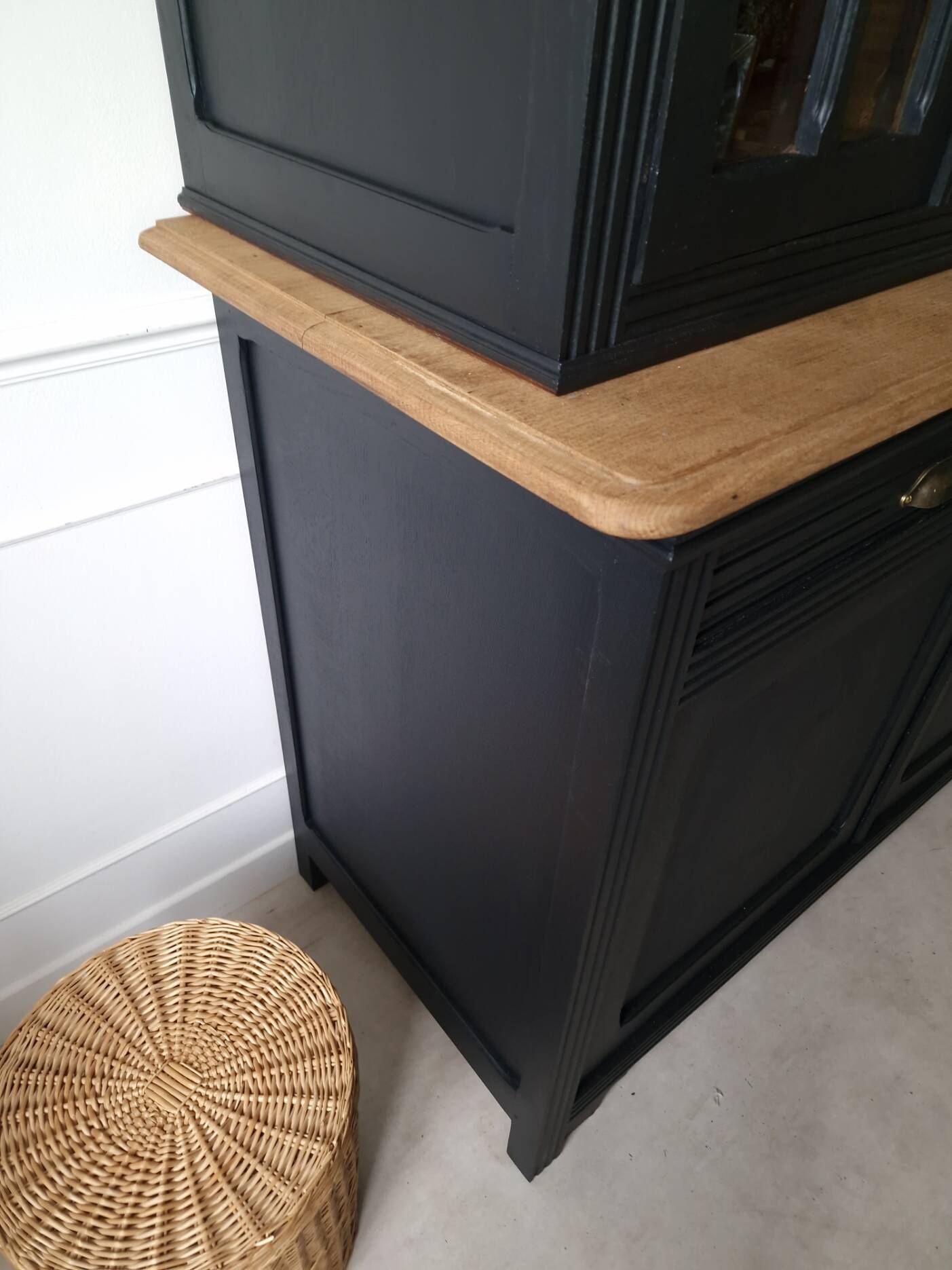 Old dresser