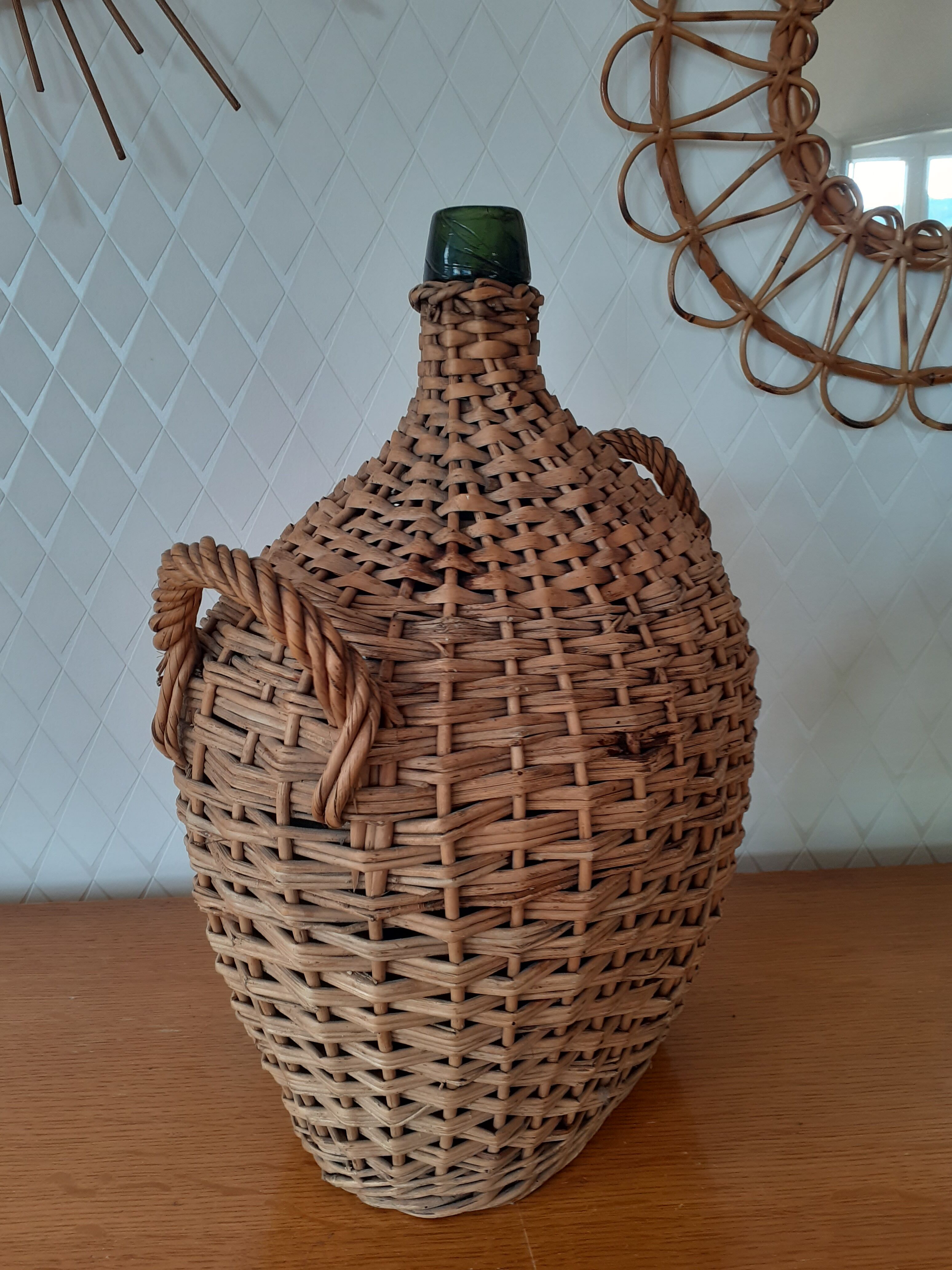 Lady Jeanne Jeanne surrounded by wicker