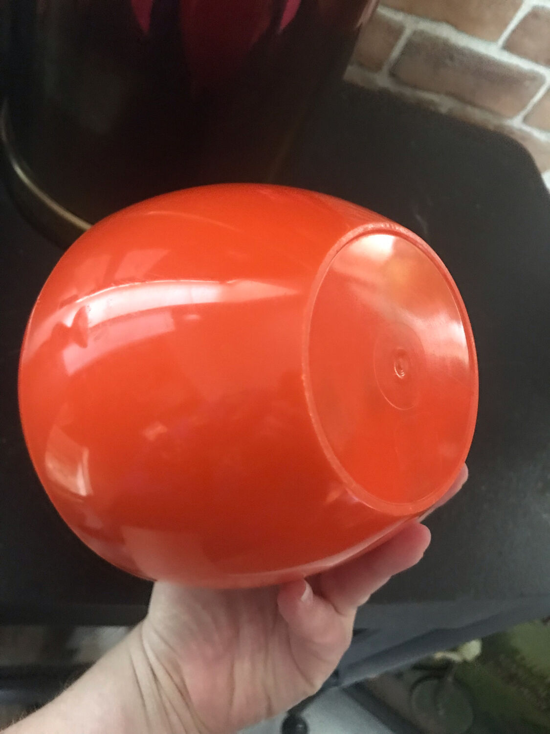 Vintage ice cube apple 70s