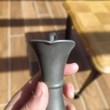 Vase en étain aiguillere vintage