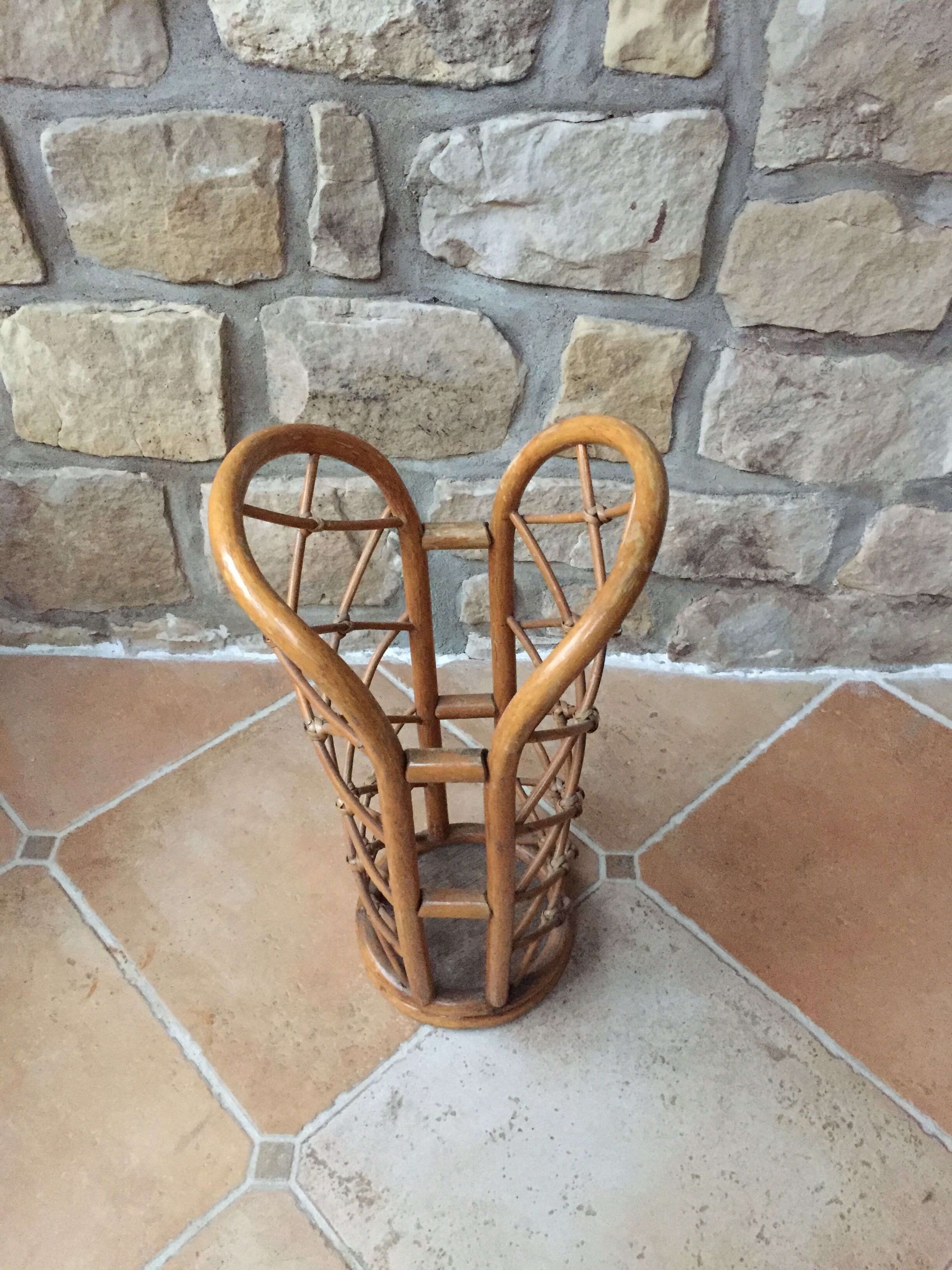 Porte-parapluie en rotin vintage