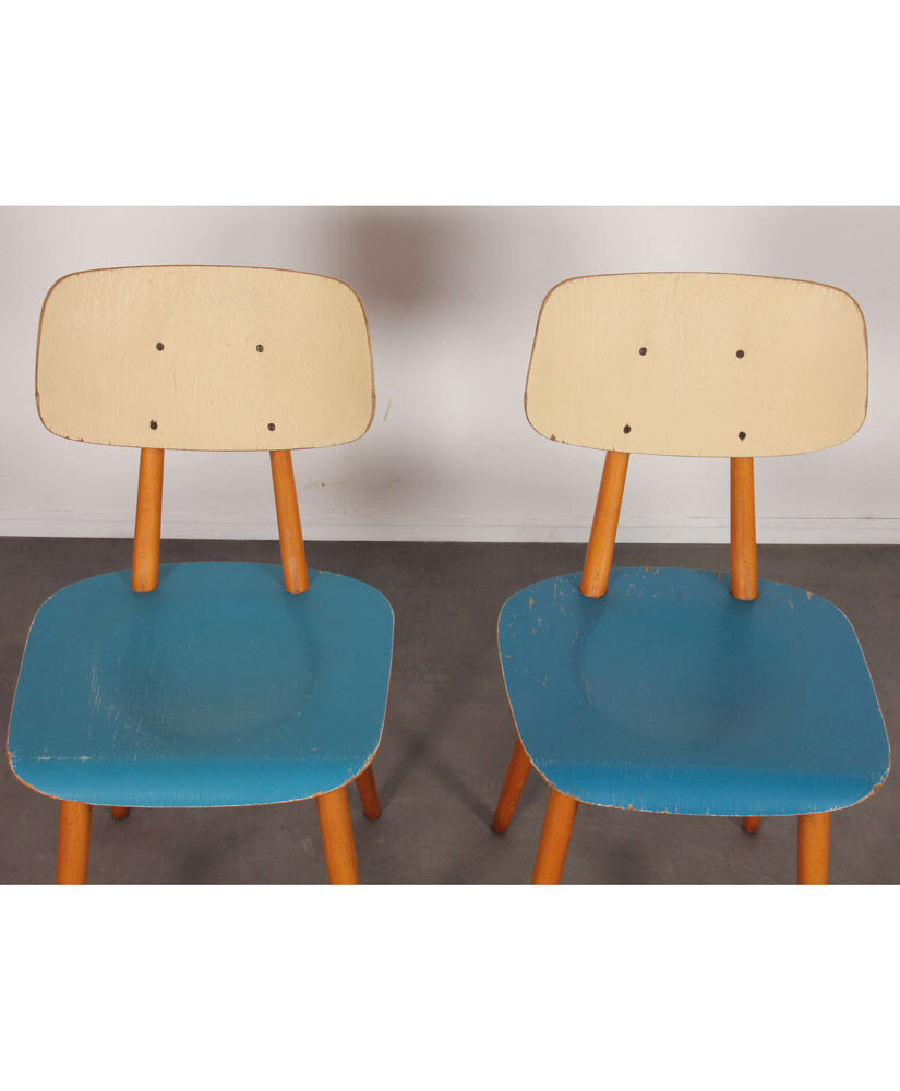Suite of 4 vintage chairs published by Ton, 1960
