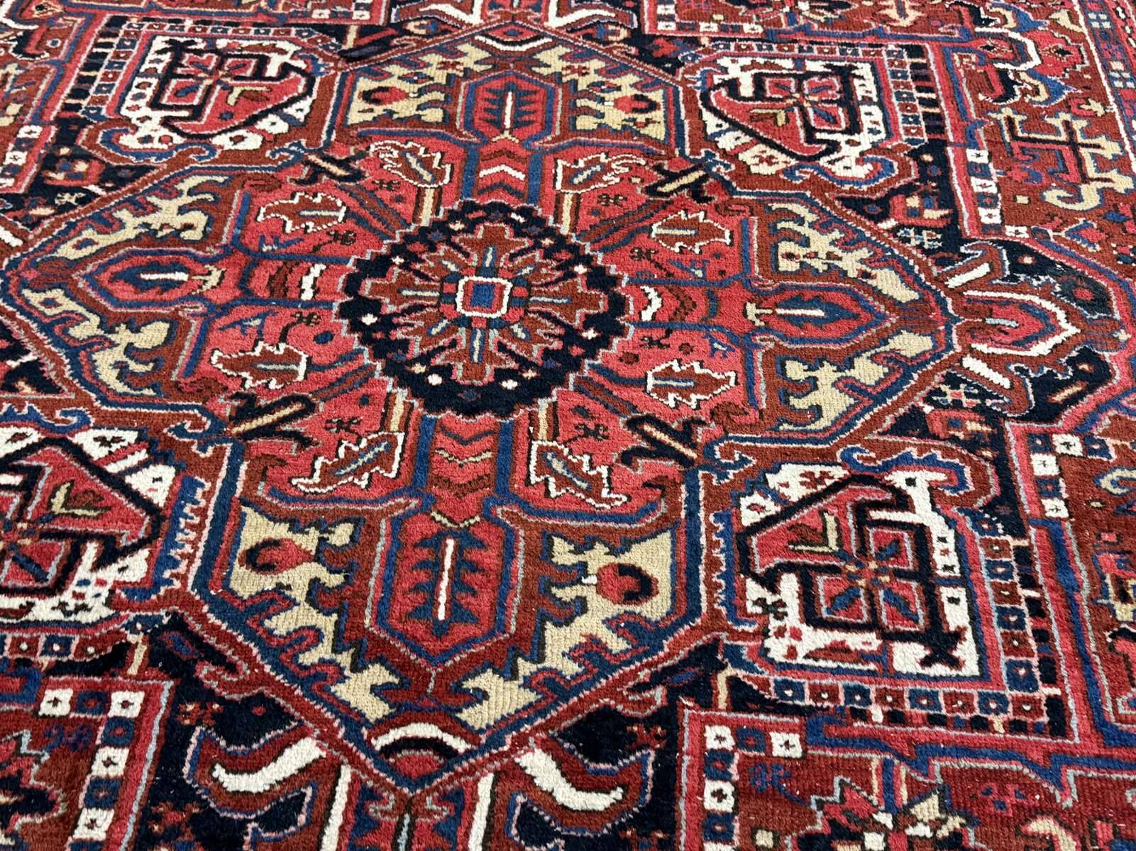 Handmade wool Iranian carpet - 3.35m x 2.32m