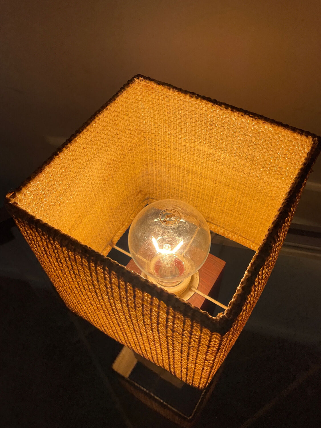 Scandinavian lamp in teak and rope years 60-70