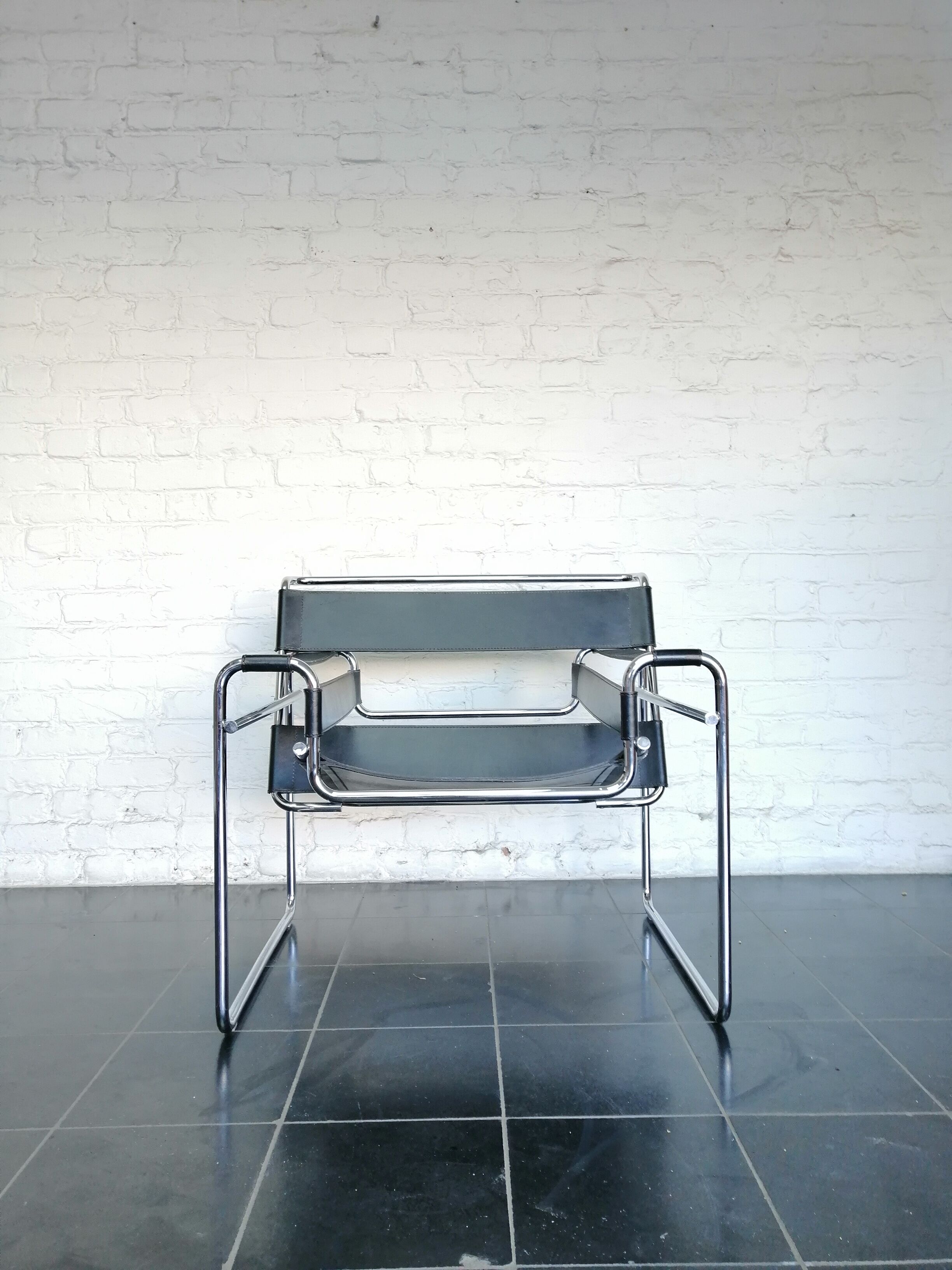 Fauteuil B3 Wassily par Marcel Breuer pour Gavina
