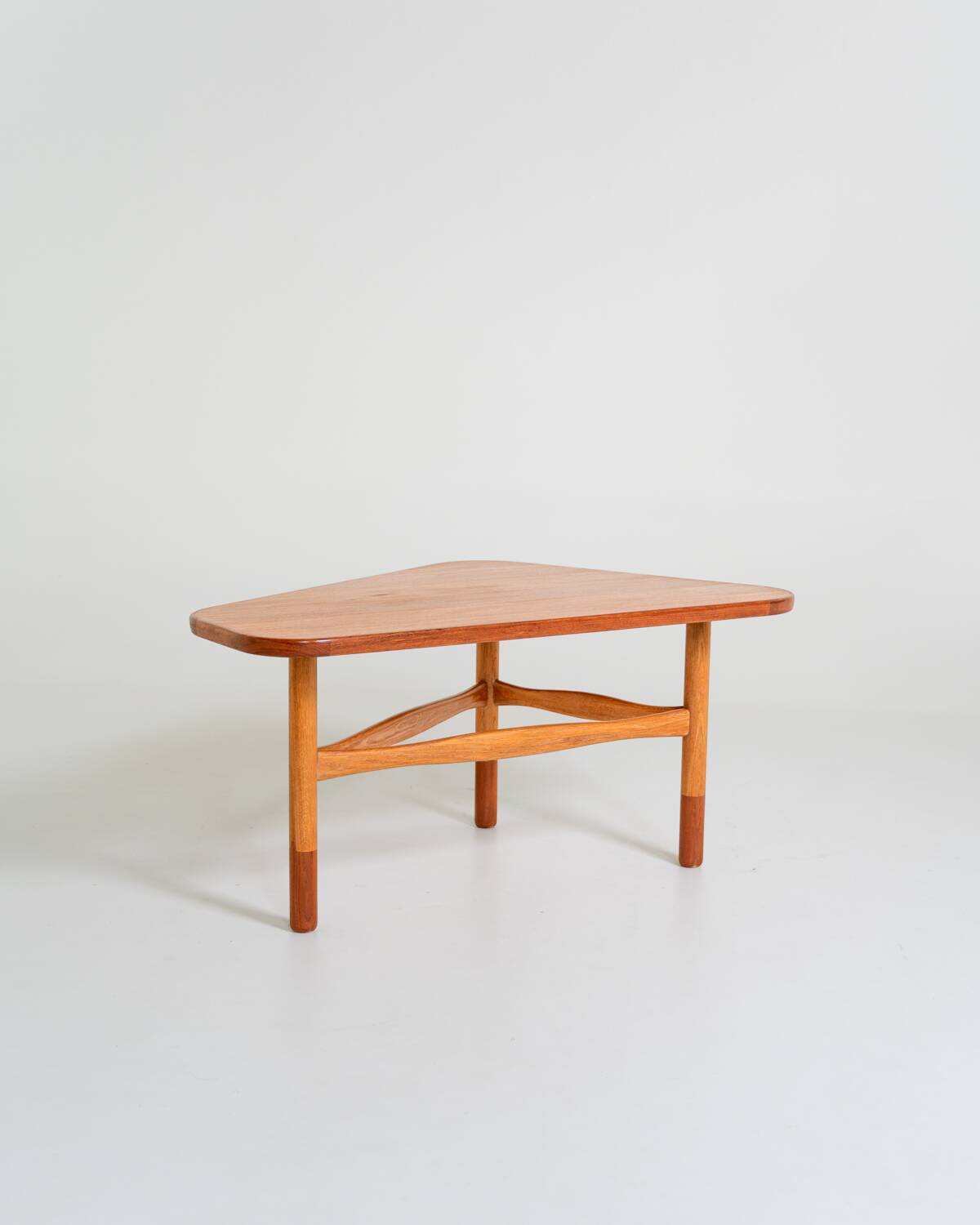 Teak and oak side table by Yngve Ekström for Westbergs Möbler, Sweden, 1950