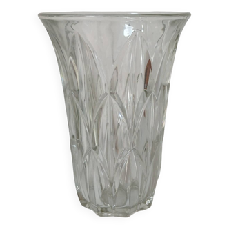 Glass vase, "leaves" pattern