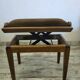 Piano bench / adjustable piano stool