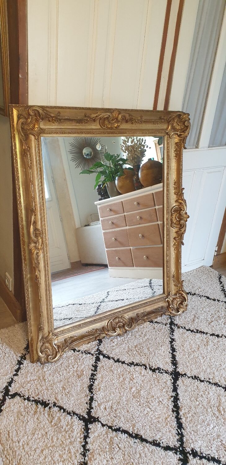 Golden mirror 116 x 97
