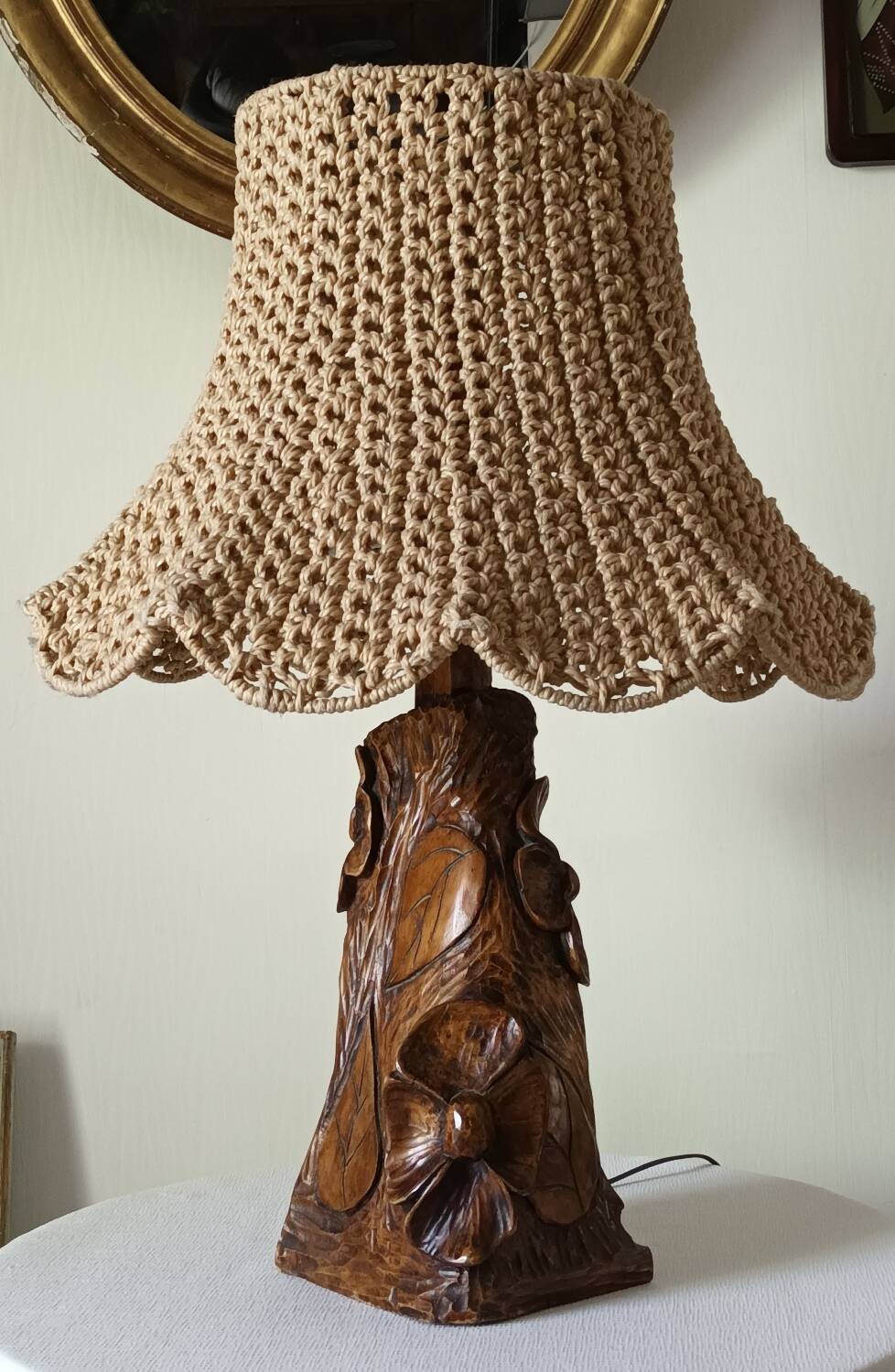 Sculpted wooden table lamp with vintage cord