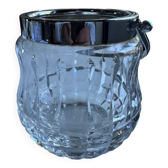 Ice bucket