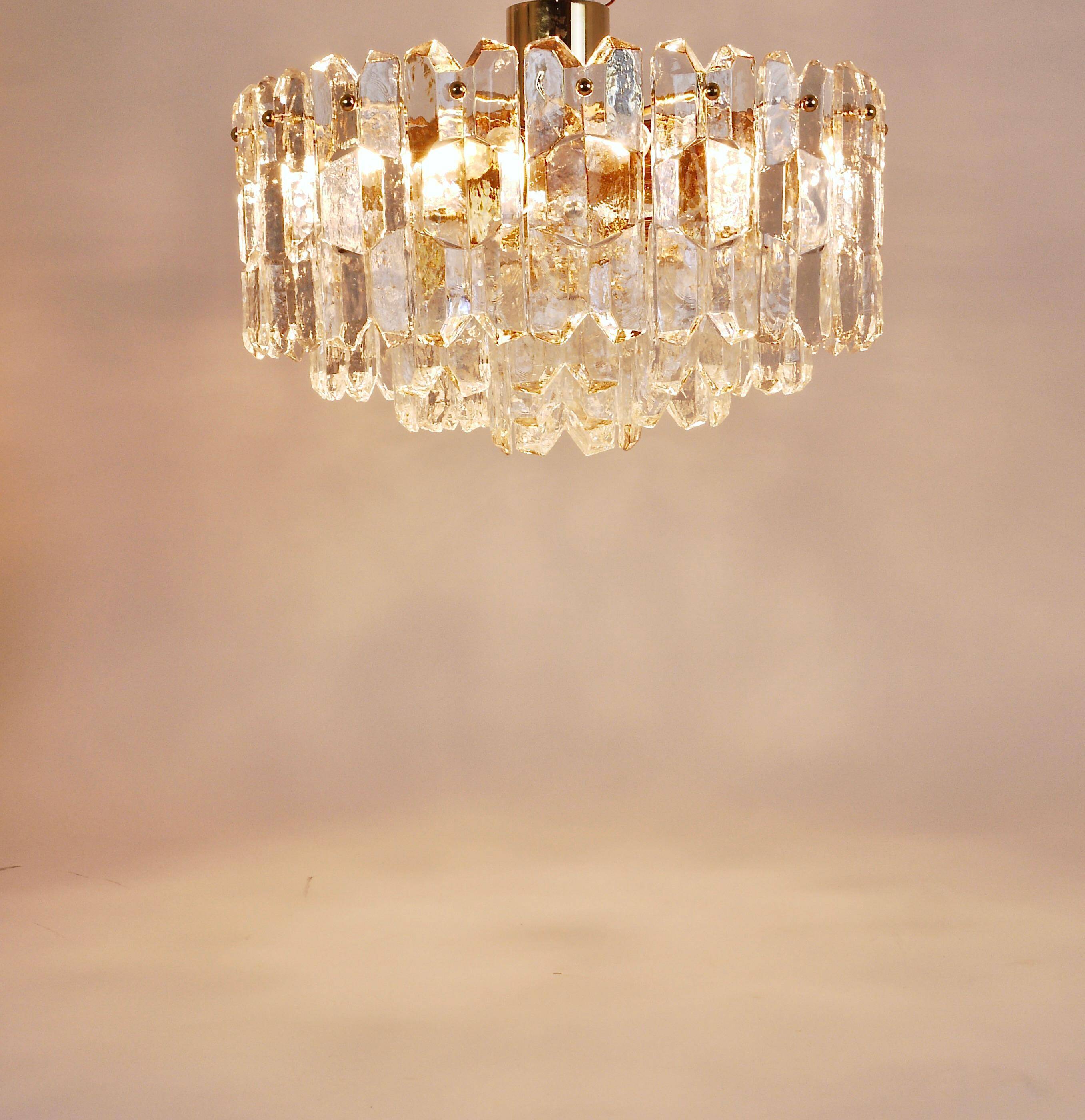 Large ceiling chandelier in gilded brass and glass Palazzo J.T. Kalmar, 1950s