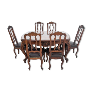 Table à manger et 6