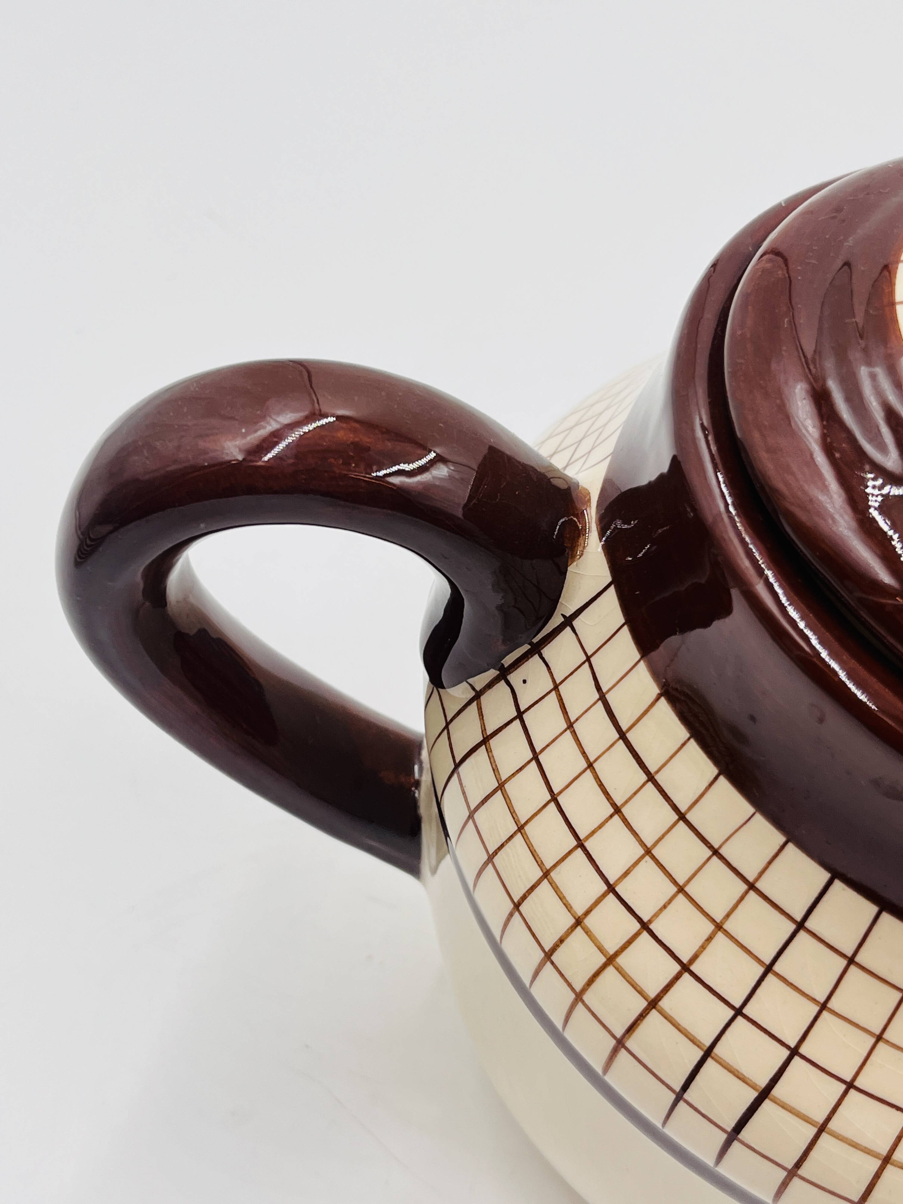 Vintage breakfast service