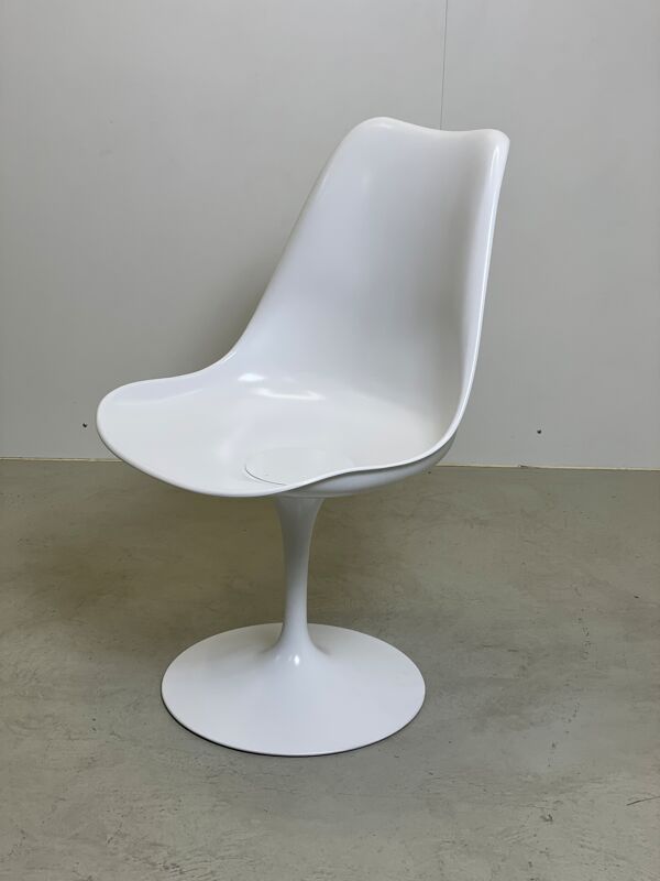 Chaise Tulip d'Eero Saarinen pour Knoll International, 1960